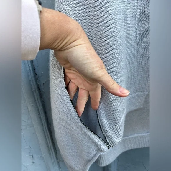 Lululemon Wrap It Up Sweater, approx size 8/10 - Picture 8 of 13